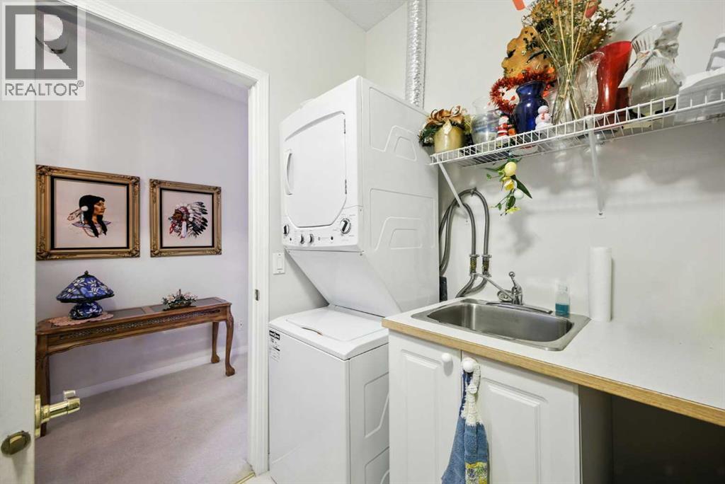 422, 5201 Dalhousie Drive Nw, Calgary, Alberta  T3A 5Y7 - Photo 4 - A2252258