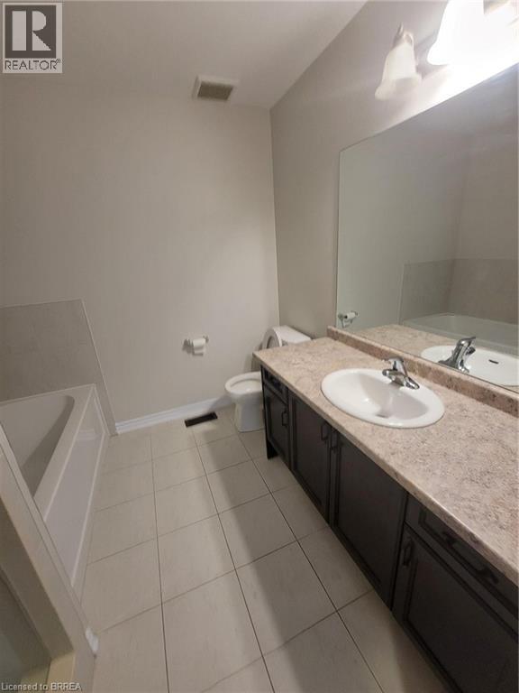 136 Flagg Avenue Avenue, Paris, Ontario  N3L 0J8 - Photo 12 - 40779856