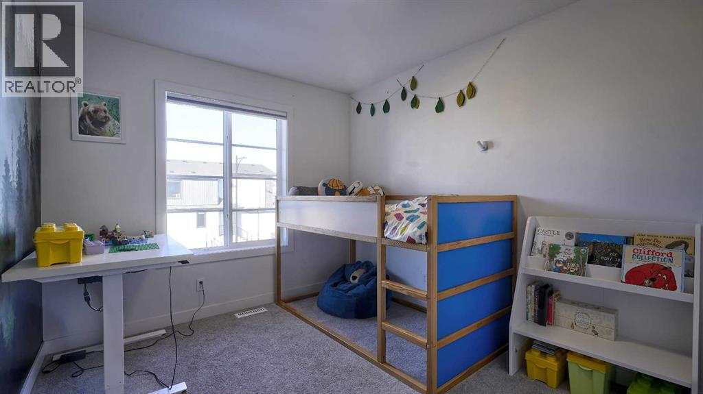 256 Precedence View, Cochrane, Alberta  T4C 3B4 - Photo 22 - A2264477