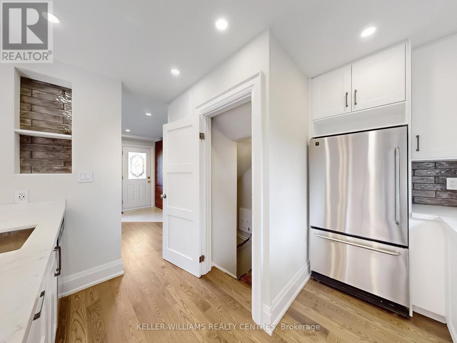 296 Taylor Mills Drive N, Richmond Hill, Ontario  L4G 2T9 - Photo 15 - N12467821