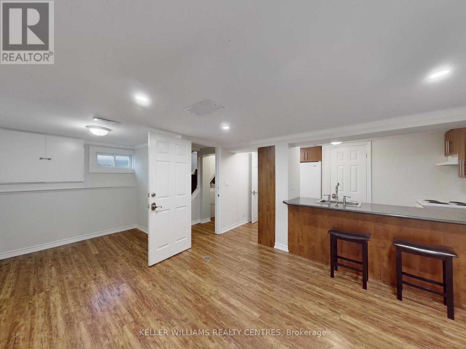 296 Taylor Mills Drive N, Richmond Hill, Ontario  L4G 2T9 - Photo 26 - N12467821