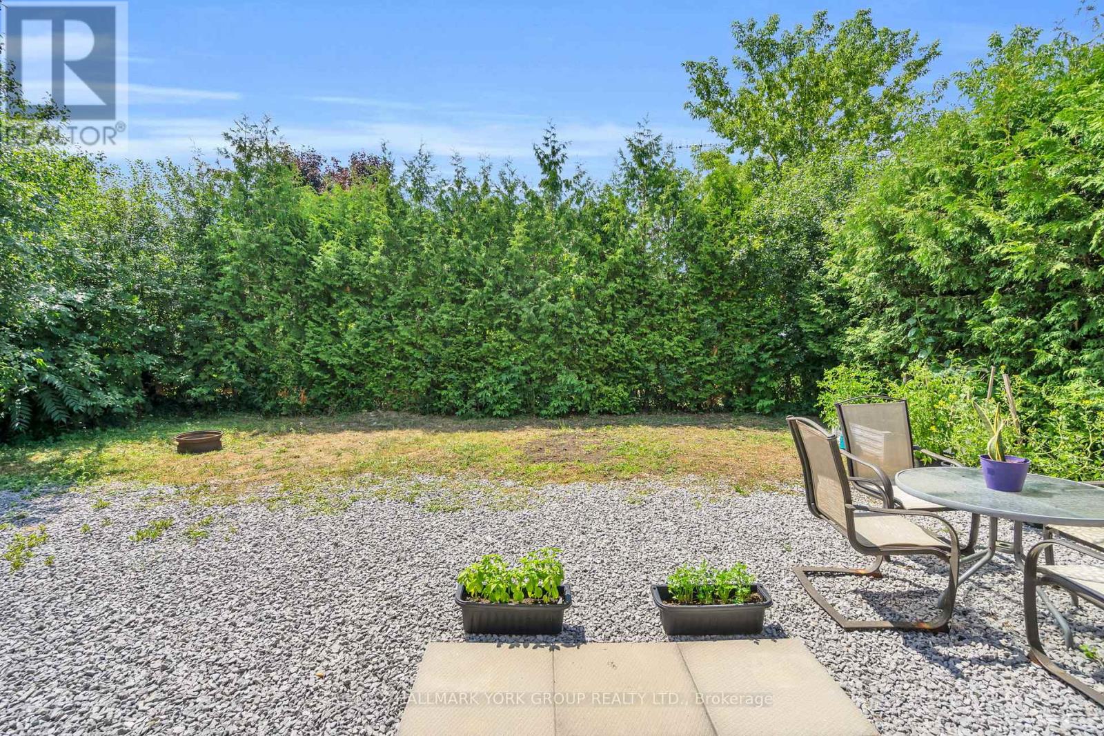 39 Farley Circle, Georgina, Ontario  L0E 1S0 - Photo 38 - N12467826
