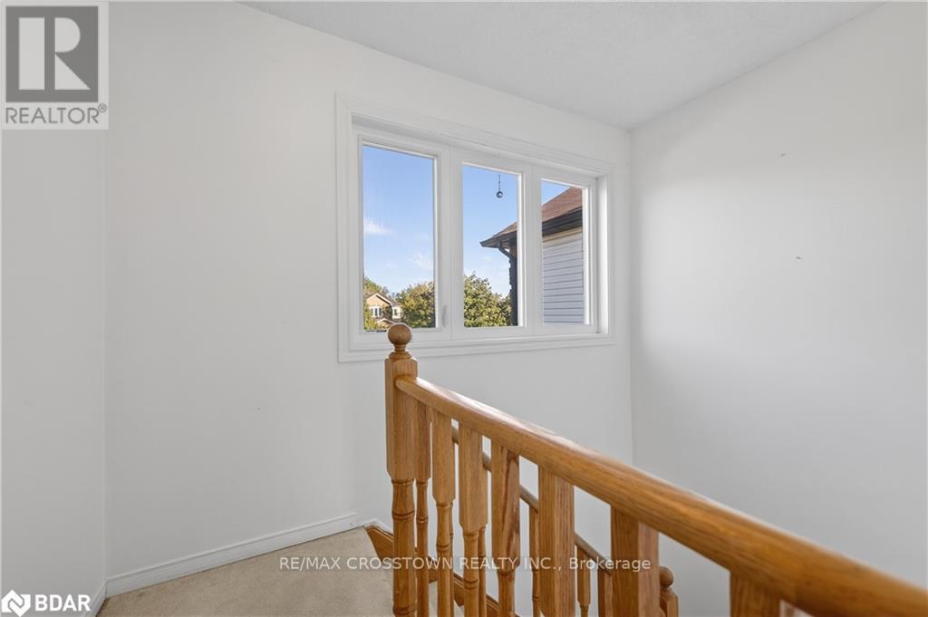 14 Corrie Crescent, Essa, Ontario  L0M 1B3 - Photo 12 - N12467837