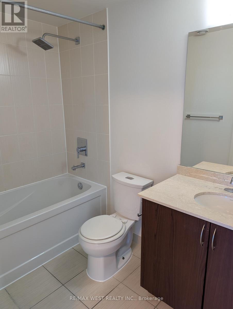 901 - 7165 Yonge Street, Markham, Ontario  L3T 0C9 - Photo 10 - N12467844
