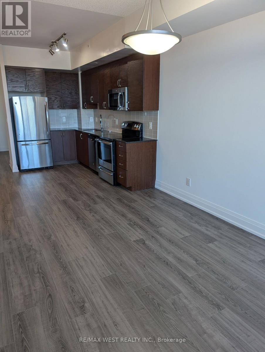 901 - 7165 Yonge Street, Markham, Ontario  L3T 0C9 - Photo 6 - N12467844