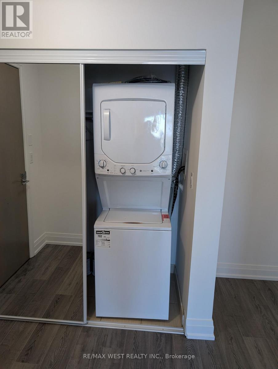 901 - 7165 Yonge Street, Markham, Ontario  L3T 0C9 - Photo 9 - N12467844