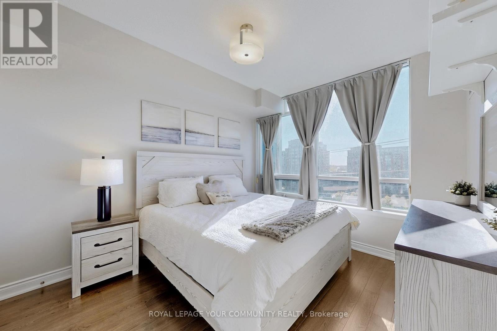 962 - 23 Cox Boulevard, Markham, Ontario  L3R 4G1 - Photo 11 - N12467897