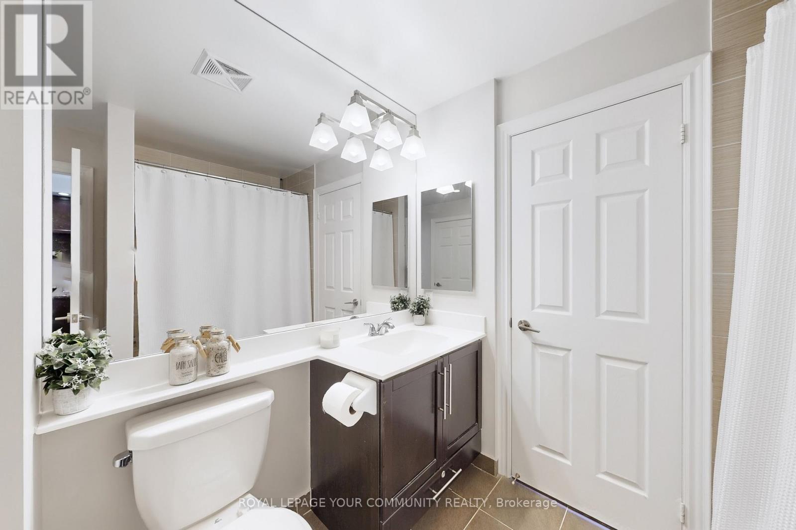 962 - 23 Cox Boulevard, Markham, Ontario  L3R 4G1 - Photo 14 - N12467897