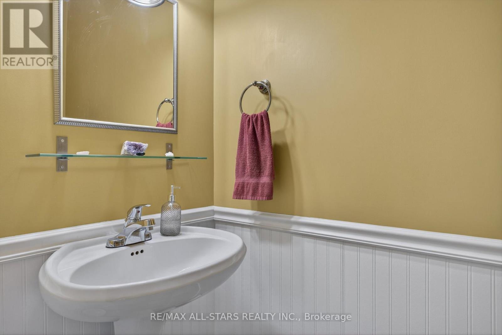 291 Angeline Street N, Kawartha Lakes (Ops), Ontario  K9V 4R1 - Photo 13 - X12467963