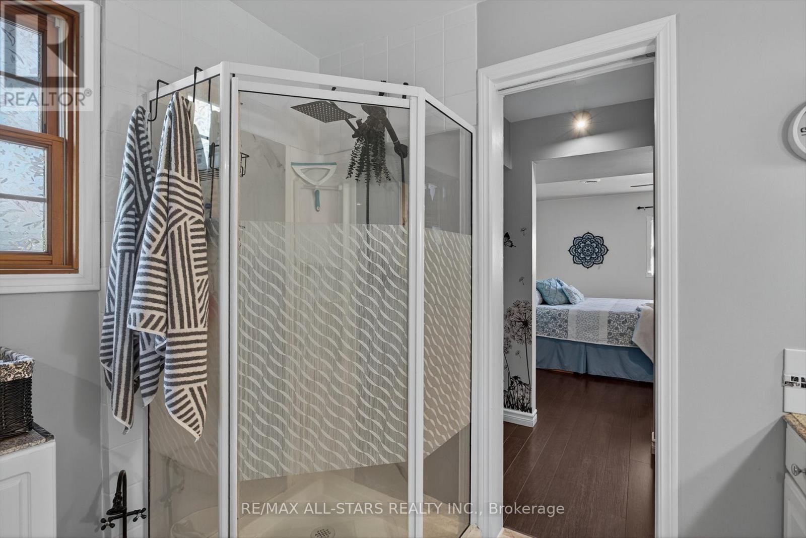 291 Angeline Street N, Kawartha Lakes (Ops), Ontario  K9V 4R1 - Photo 19 - X12467963