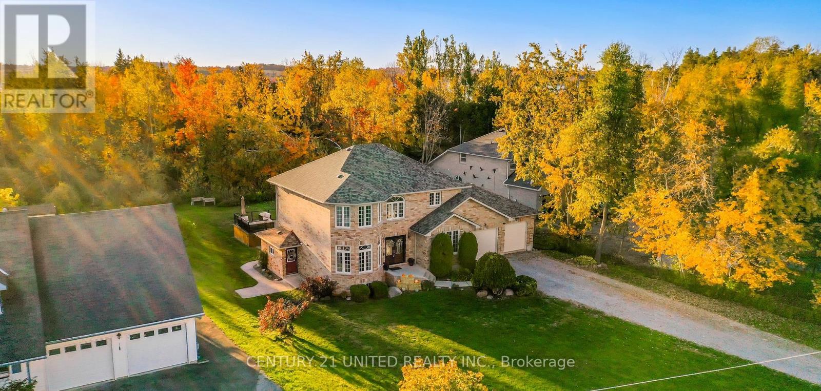 1058 Maria Street, Selwyn, Ontario  K0L 1H0 - Photo 2 - X12468039