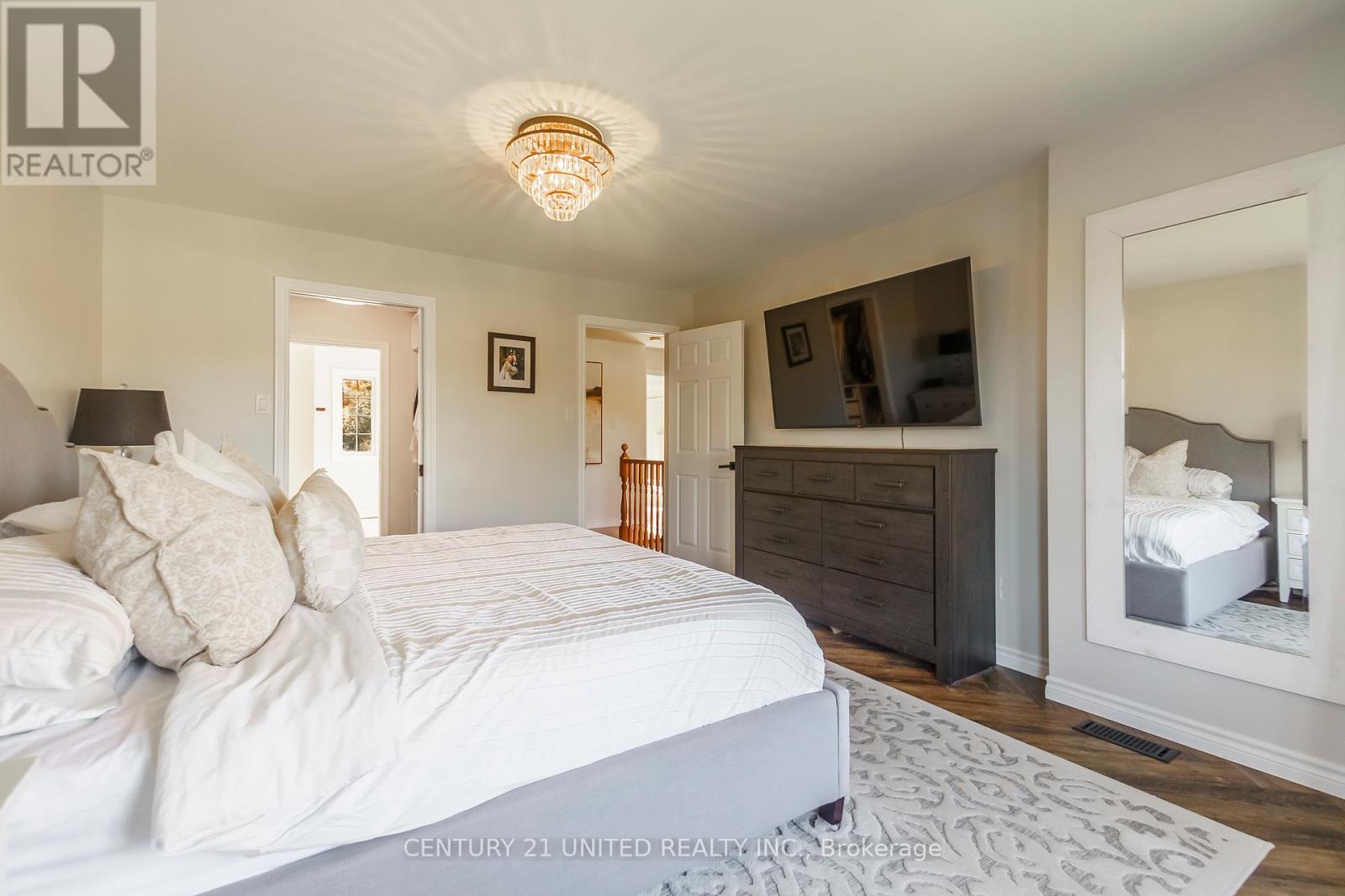 1058 Maria Street, Selwyn, Ontario  K0L 1H0 - Photo 29 - X12468039