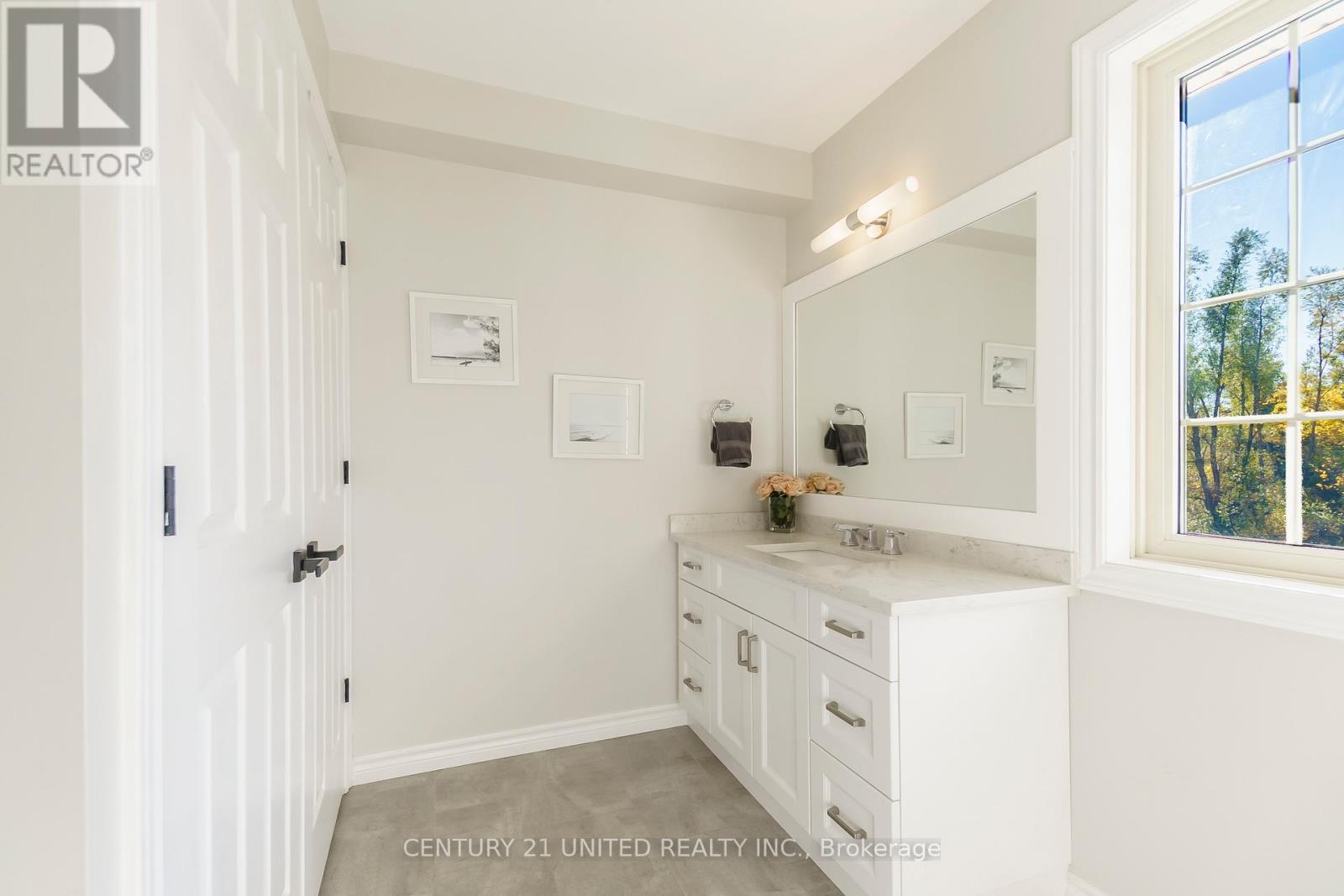1058 Maria Street, Selwyn, Ontario  K0L 1H0 - Photo 34 - X12468039
