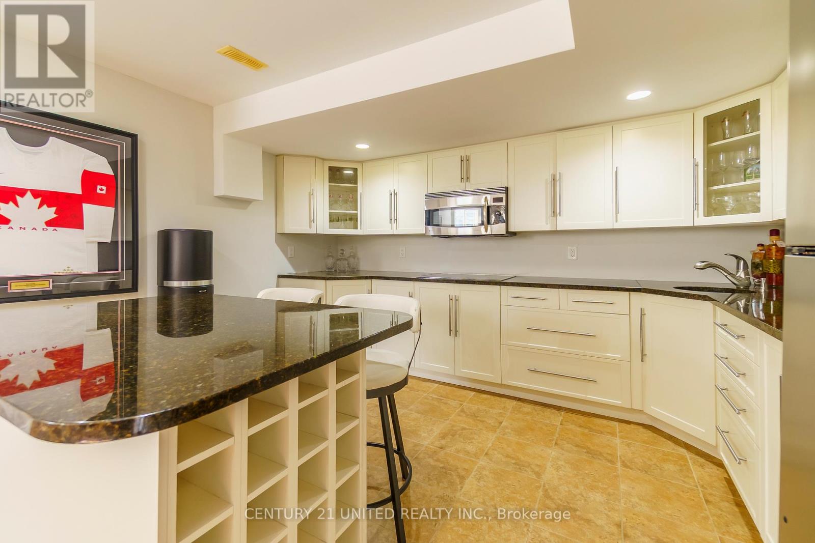 1058 Maria Street, Selwyn, Ontario  K0L 1H0 - Photo 39 - X12468039