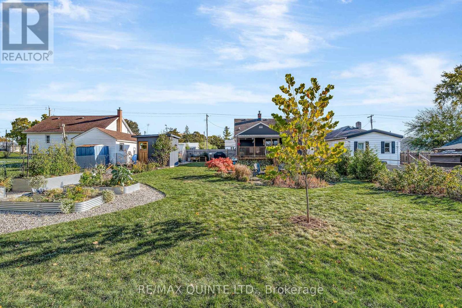 26 North Park Gardens, Belleville, Ontario  K8P 2M1 - Photo 33 - X12468054