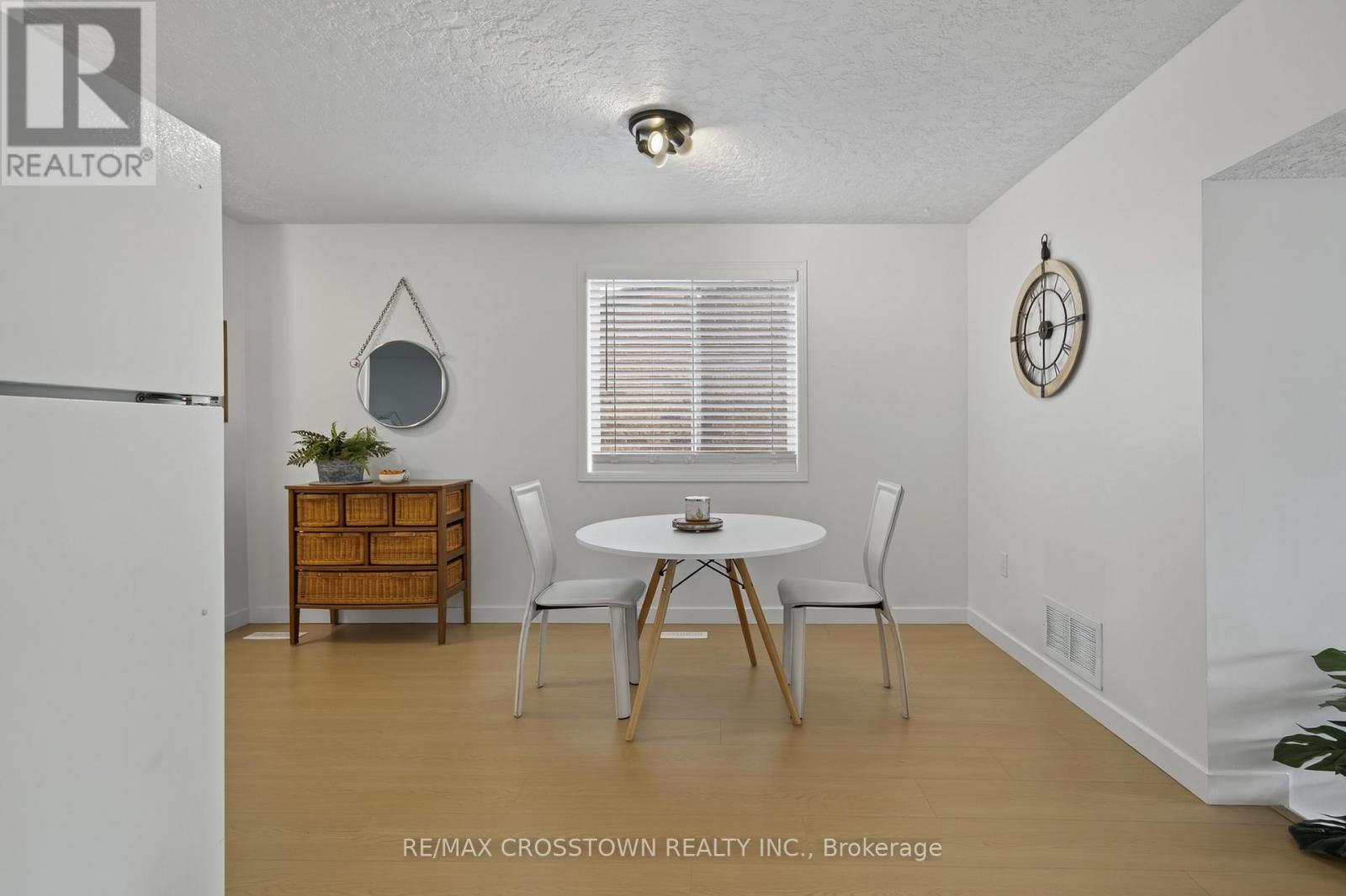 37 Seymour Crescent, Barrie, Ontario  L4N 8N4 - Photo 13 - S12467842