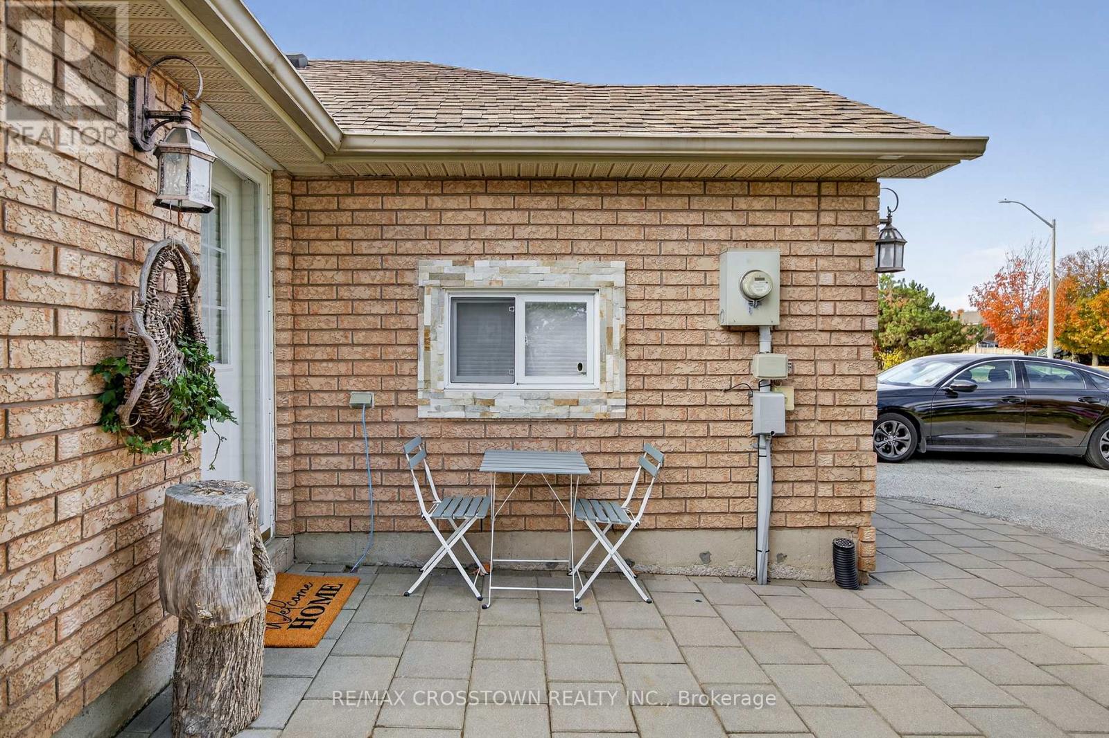 37 Seymour Crescent, Barrie, Ontario  L4N 8N4 - Photo 3 - S12467842