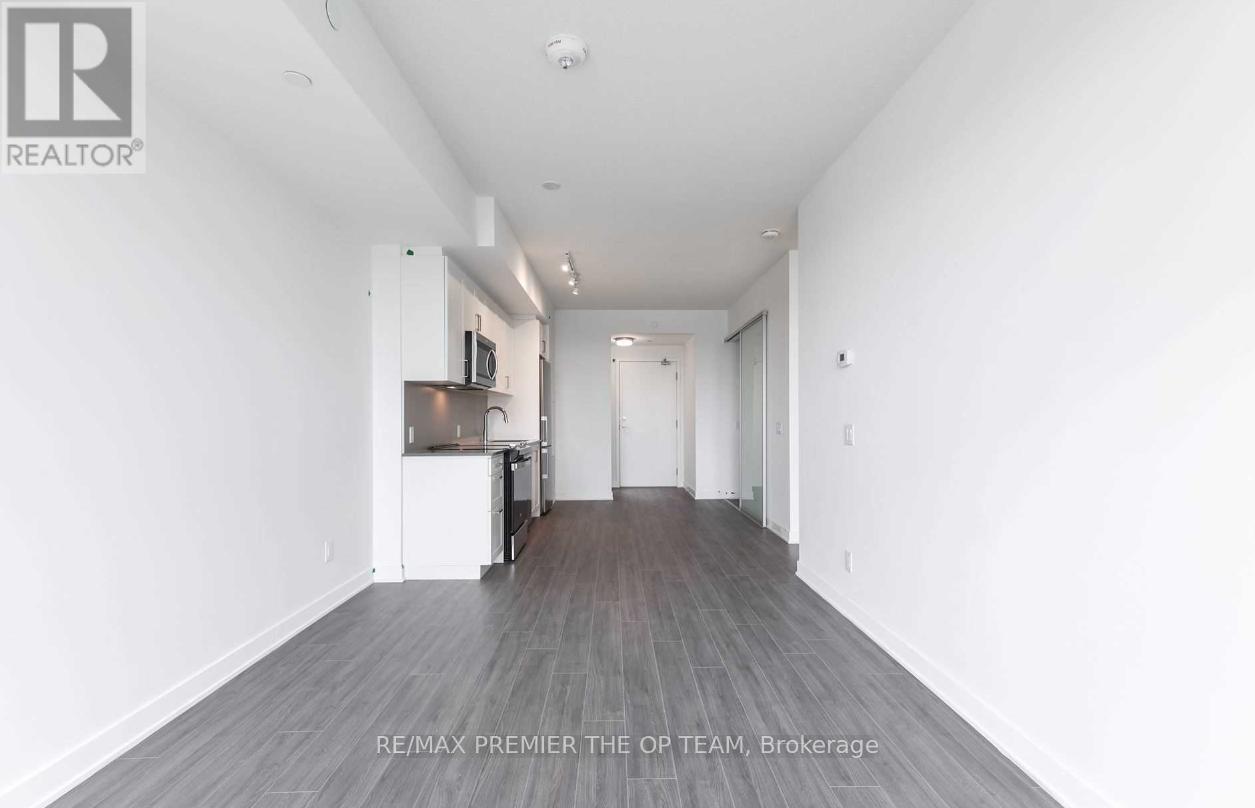 416 - 681 Yonge Street, Barrie, Ontario  L9J 0K1 - Photo 5 - S12467896