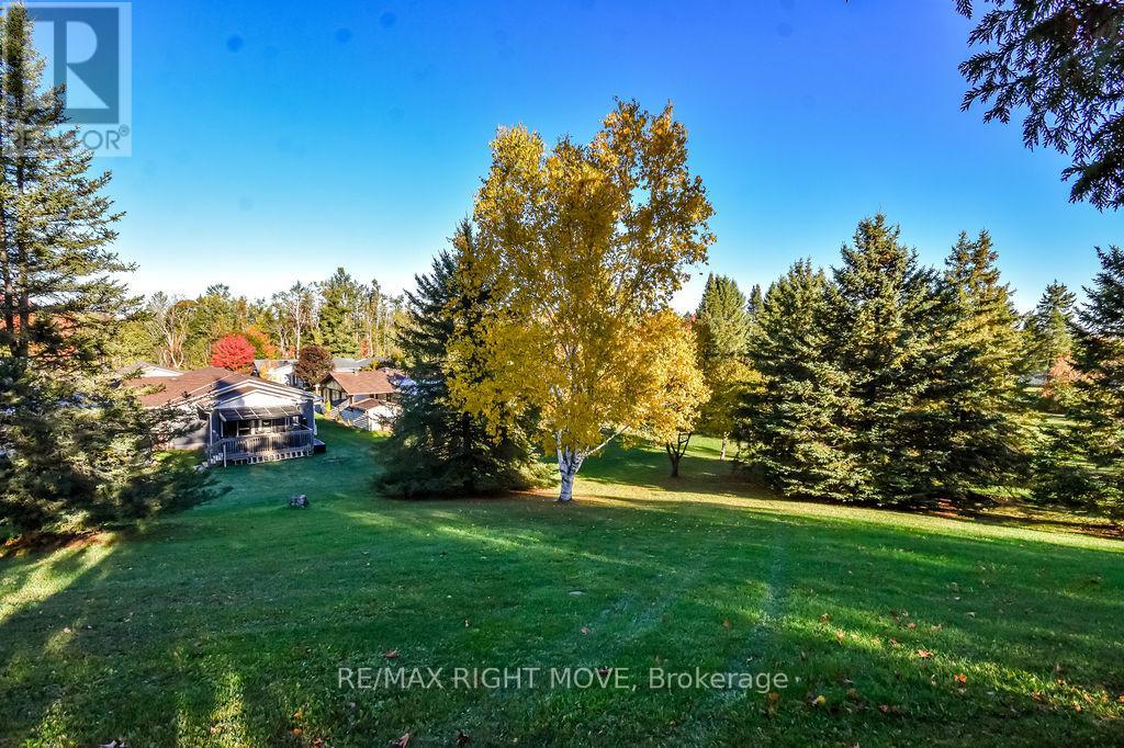 95 Cameron Drive, Oro-Medonte, Ontario  L0L 1T0 - Photo 10 - S12467906