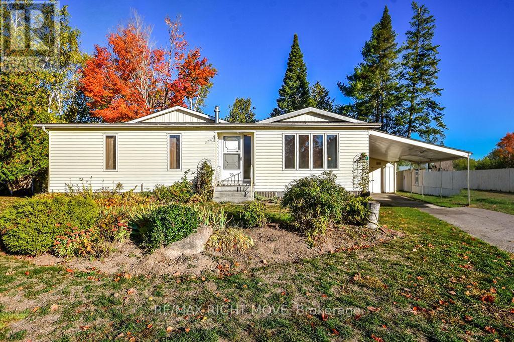 95 Cameron Drive, Oro-Medonte, Ontario  L0L 1T0 - Photo 2 - S12467906