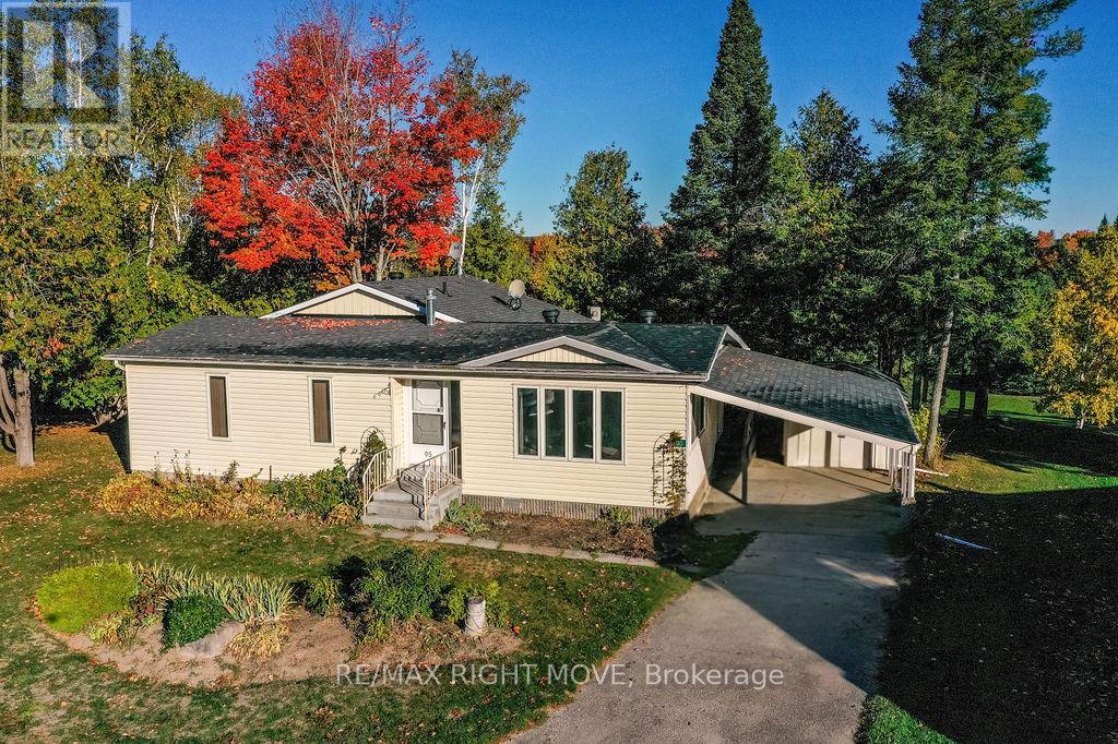 95 Cameron Drive, Oro-Medonte, Ontario  L0L 1T0 - Photo 3 - S12467906