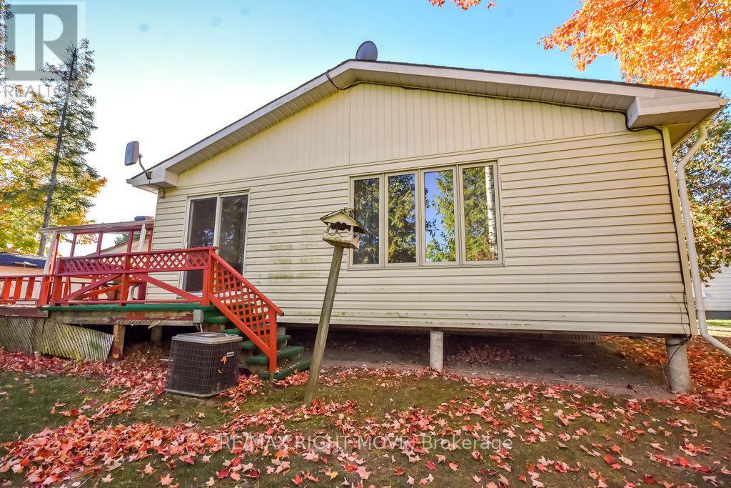95 Cameron Drive, Oro-Medonte, Ontario  L0L 1T0 - Photo 7 - S12467906
