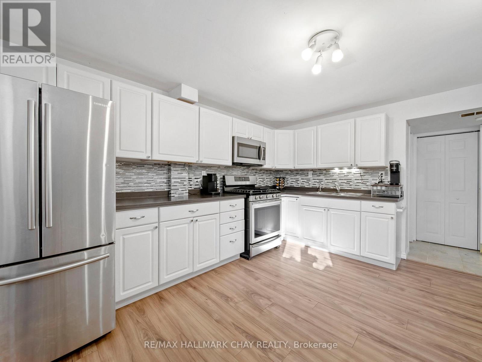 7 Assiniboine Drive, Barrie, Ontario  L4N 8G4 - Photo 28 - S12467907