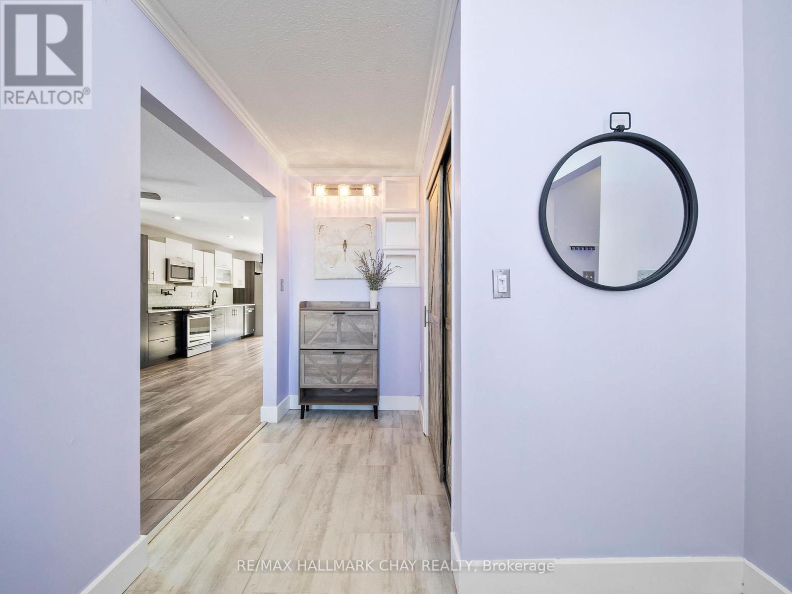 7 Assiniboine Drive, Barrie, Ontario  L4N 8G4 - Photo 5 - S12467907