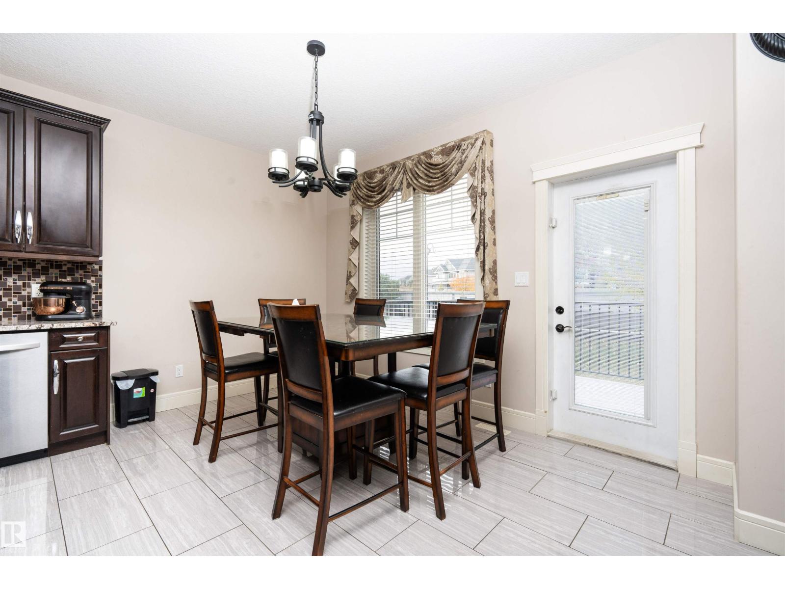 1908 86 St Sw Sw, Edmonton, Alberta  T6X 1A2 - Photo 11 - E4462458