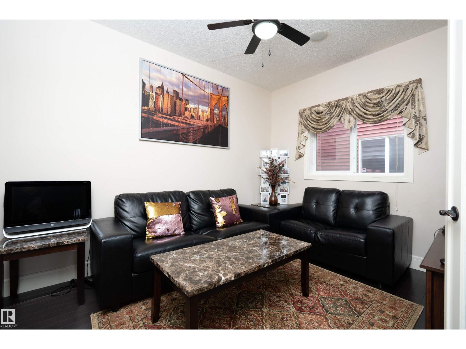 1908 86 St Sw Sw, Edmonton, Alberta  T6X 1A2 - Photo 3 - E4462458