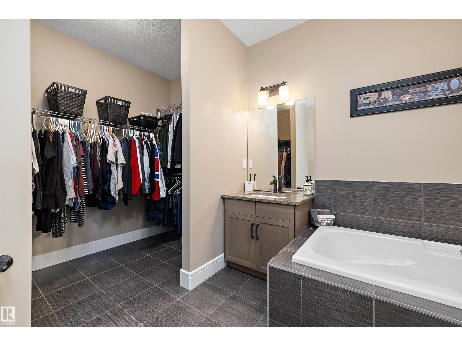 3193 Winspear Cr Sw, Edmonton, Alberta  T6X 1S8 - Photo 35 - E4462459