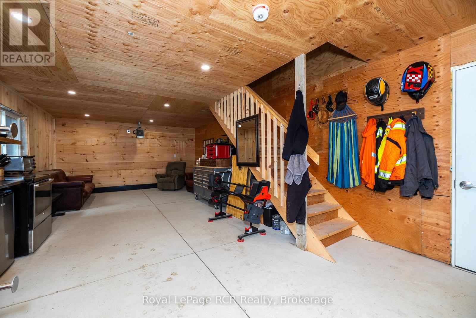 773760 Highway 10, Grey Highlands, Ontario  N0C 1L0 - Photo 33 - X12468022