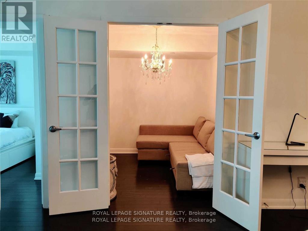 2001 - 205 Sherway Gardens Road, Toronto, Ontario  M9C 0A5 - Photo 10 - W12467813