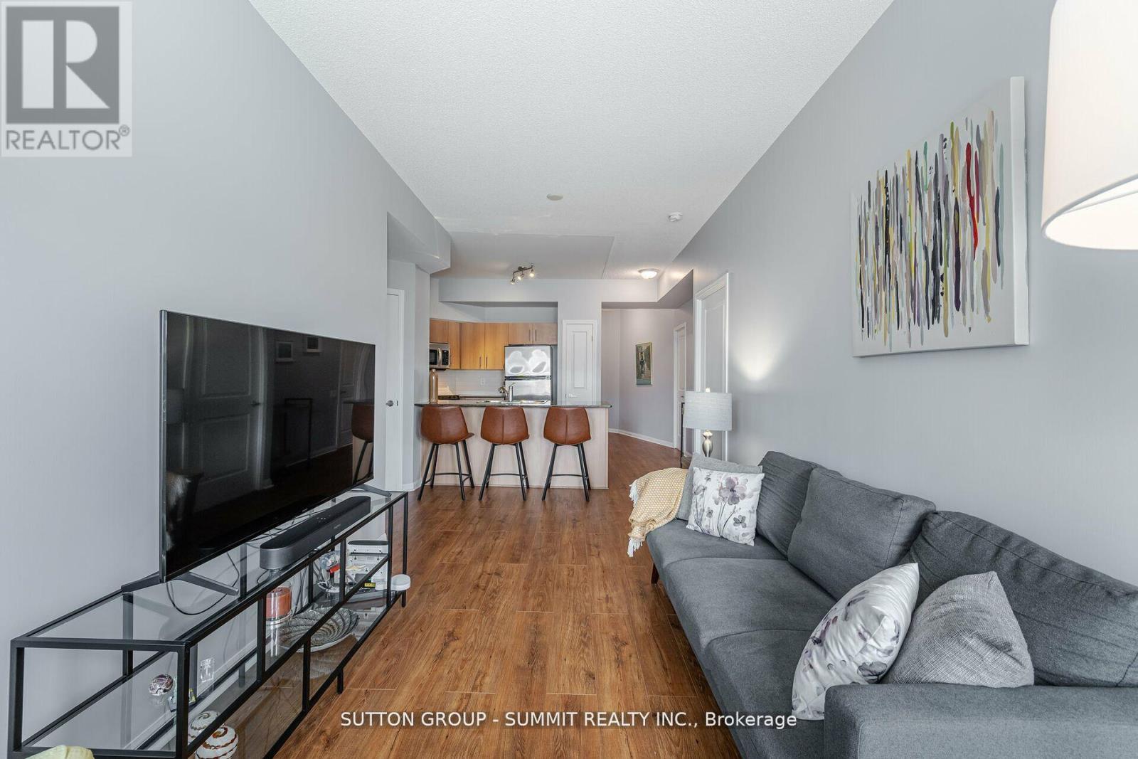 304 - 15 Windermere Avenue, Toronto, Ontario  M6S 5A2 - Photo 12 - W12467819