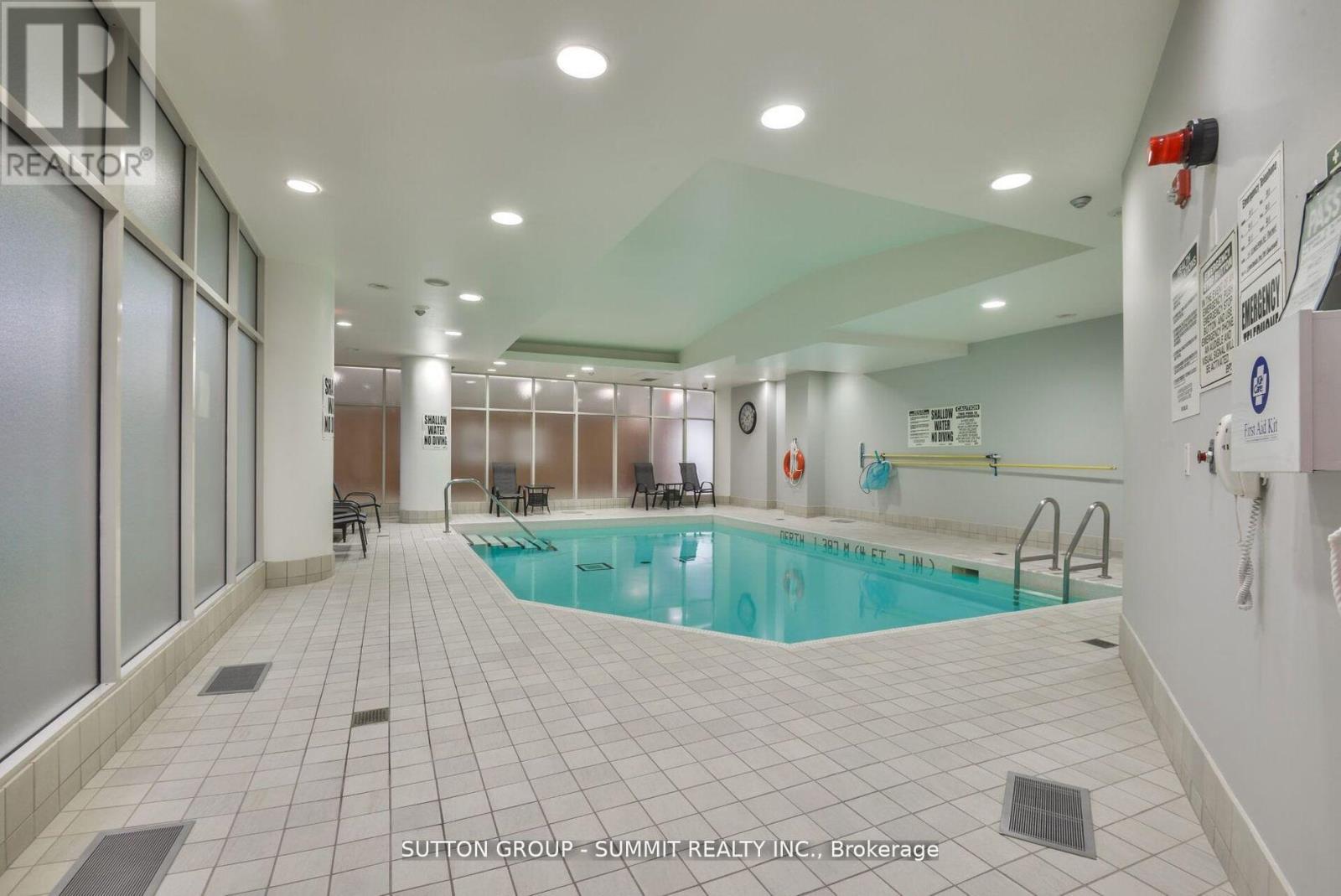 304 - 15 Windermere Avenue, Toronto, Ontario  M6S 5A2 - Photo 32 - W12467819