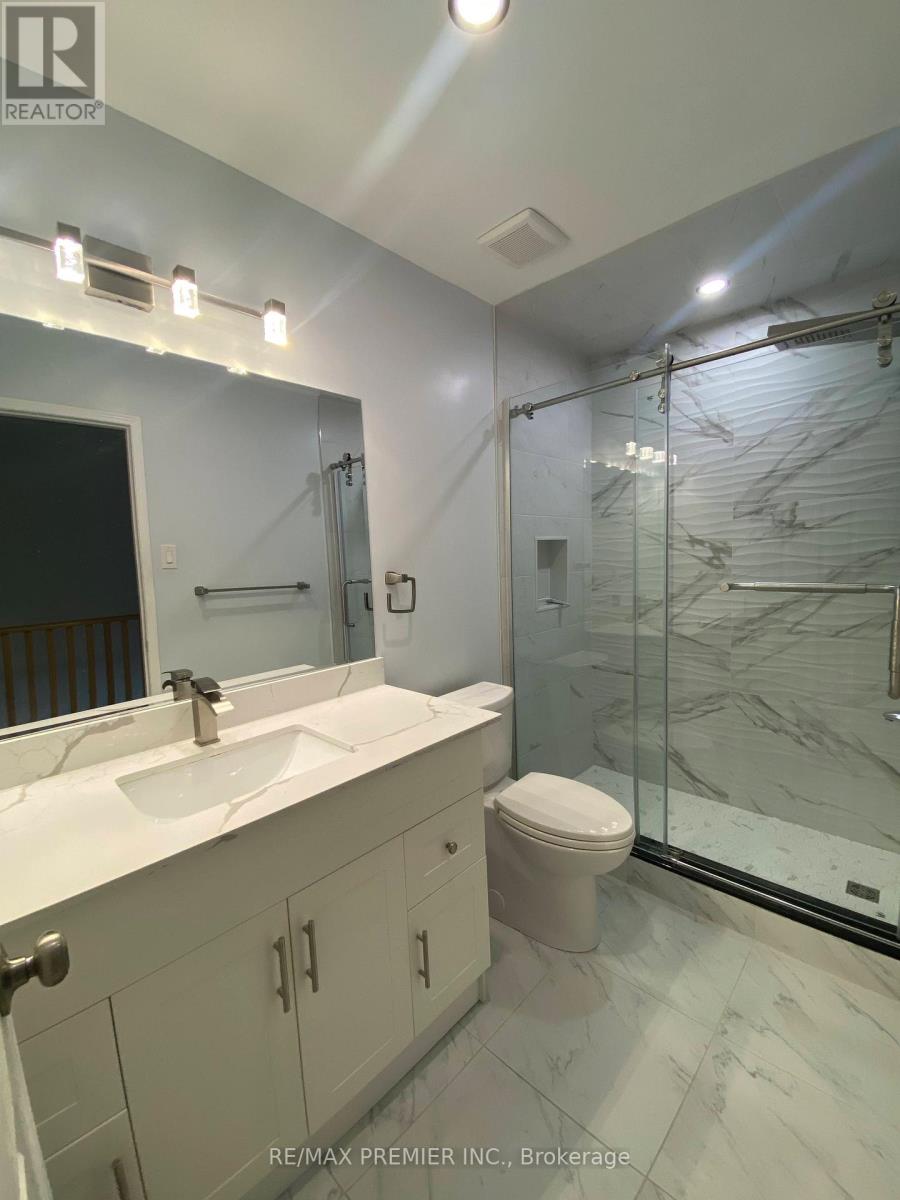 Upper - 1524 Dupont Street, Toronto, Ontario  M6P 4G7 - Photo 2 - W12467831