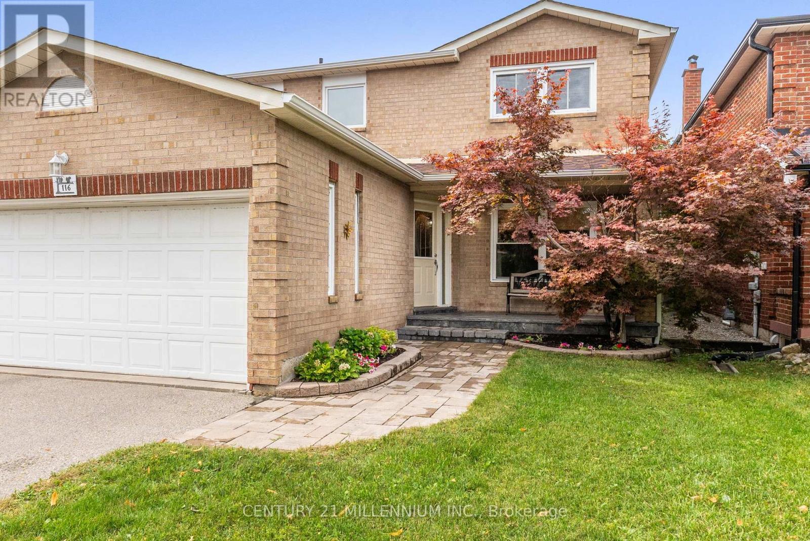 116 Wexford Road, Brampton, Ontario  L6Z 2T5 - Photo 2 - W12467834