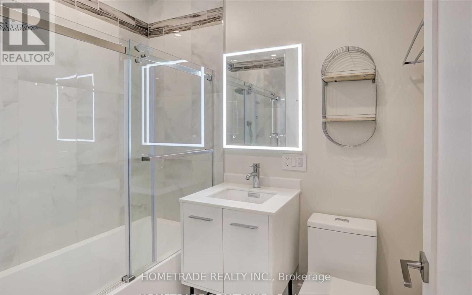 53 Culnan Avenue E, Toronto, Ontario  M8Z 5B1 - Photo 11 - W12467879