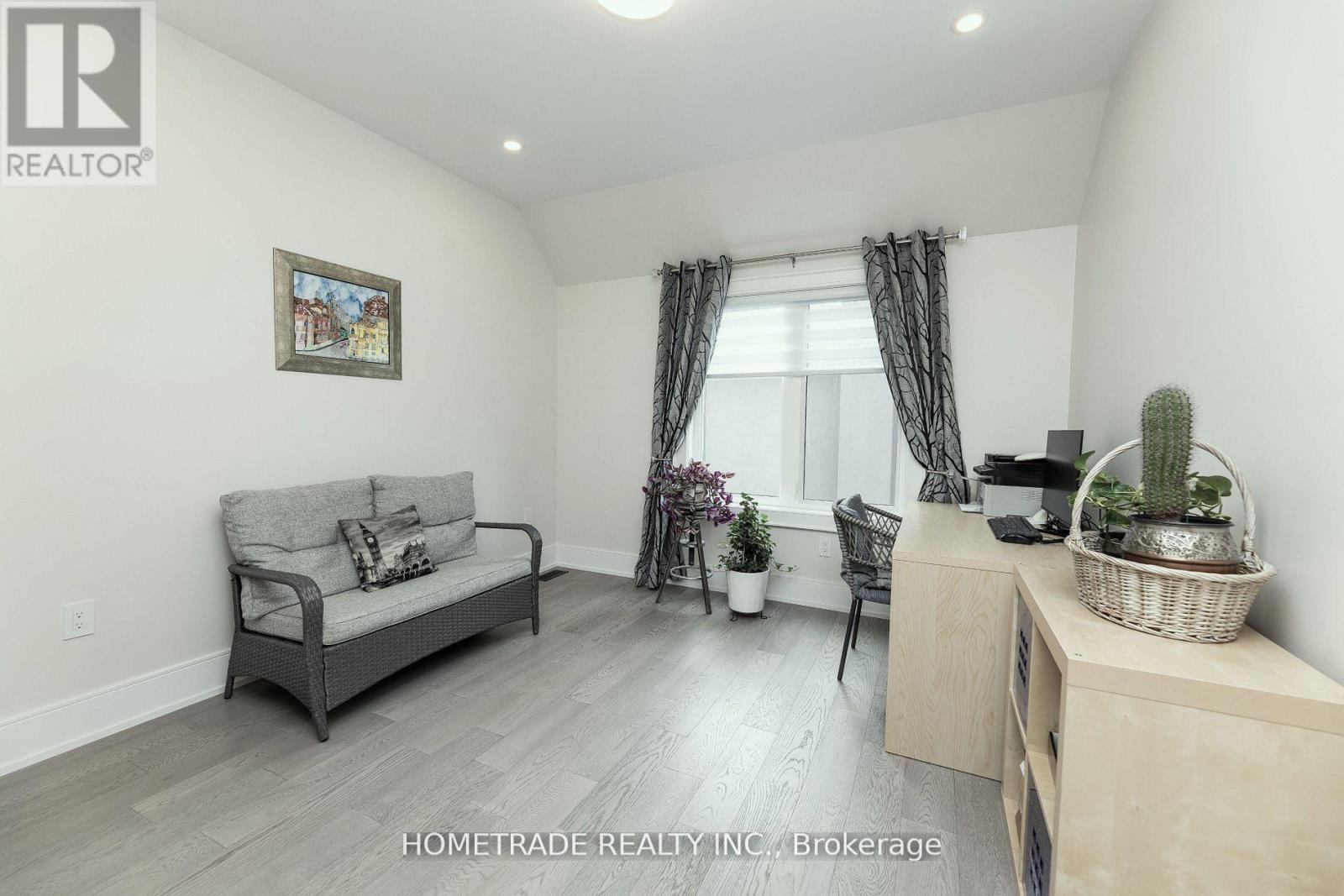 53 Culnan Avenue E, Toronto, Ontario  M8Z 5B1 - Photo 20 - W12467879