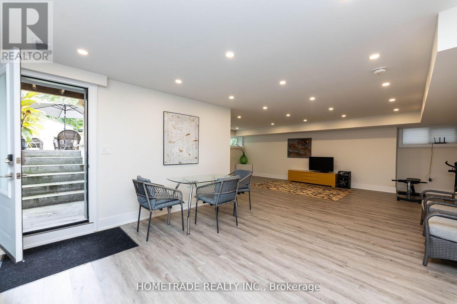 53 Culnan Avenue E, Toronto, Ontario  M8Z 5B1 - Photo 24 - W12467879