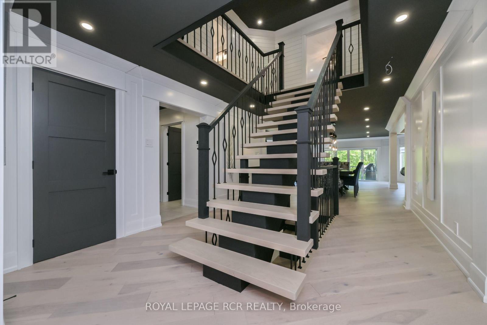26 Christie Drive, Brampton, Ontario  L6Z 3J4 - Photo 16 - W12467880