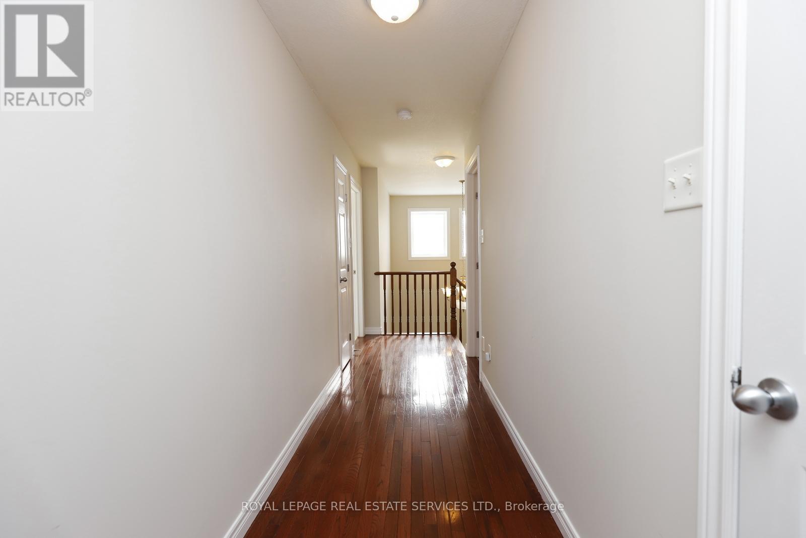 5229 Autumn Harvest Way, Burlington, Ontario  L7L 7J5 - Photo 17 - W12467881