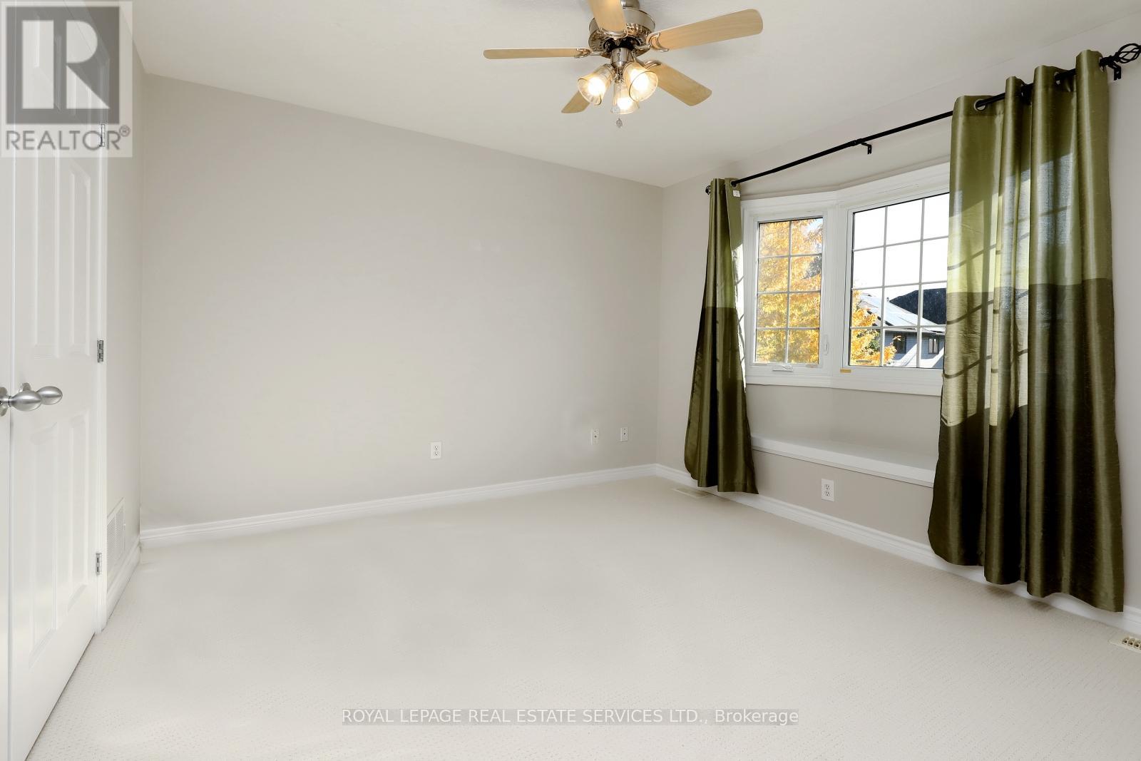 5229 Autumn Harvest Way, Burlington, Ontario  L7L 7J5 - Photo 25 - W12467881