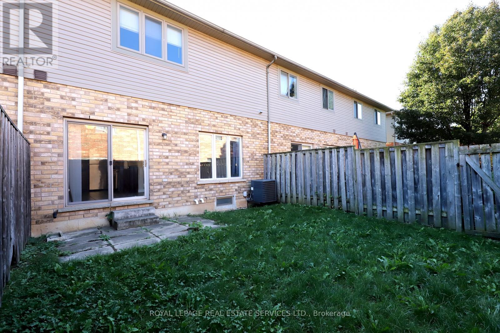 5229 Autumn Harvest Way, Burlington, Ontario  L7L 7J5 - Photo 36 - W12467881