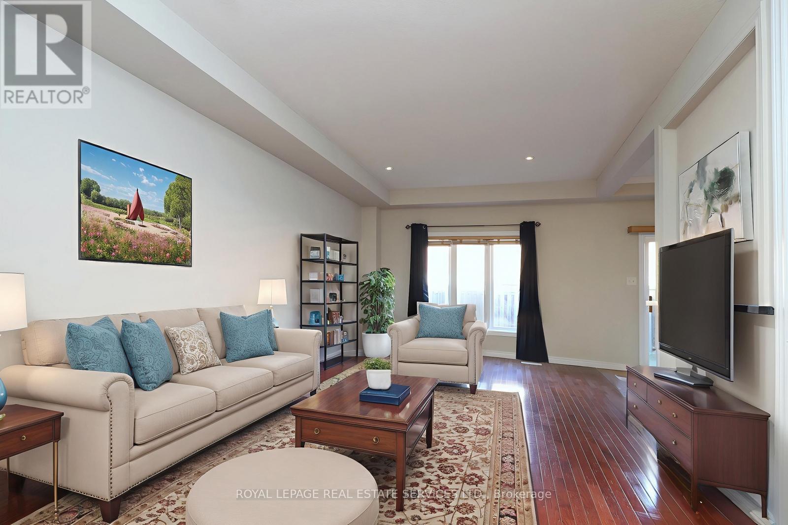 5229 Autumn Harvest Way, Burlington, Ontario  L7L 7J5 - Photo 6 - W12467881