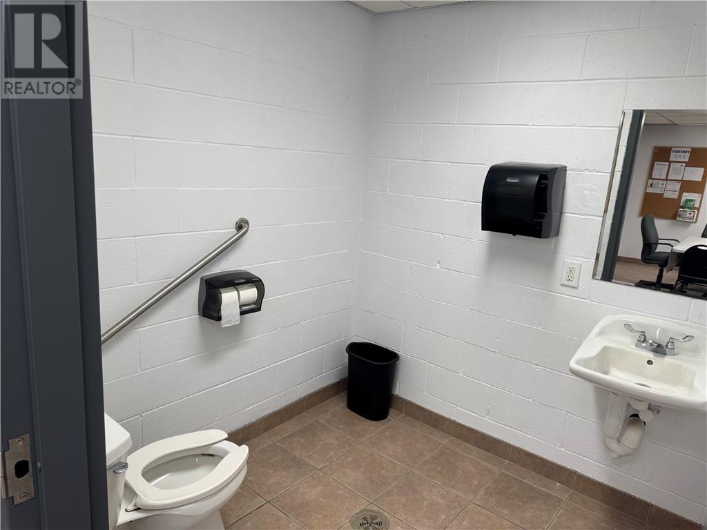 2785 White Street, Greater Sudbury, Ontario P3N 1B2 - Photo 8 - 2125021