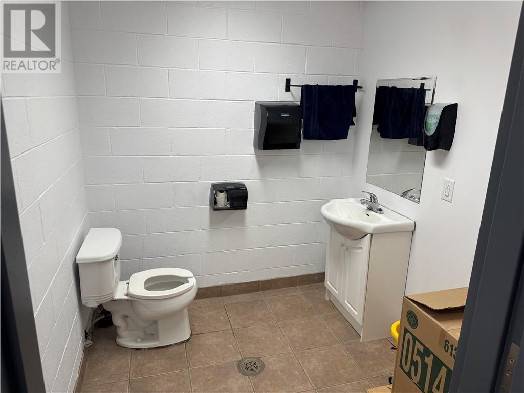 2785 White Street, Greater Sudbury, Ontario P3N 1B2 - Photo 9 - 2125021