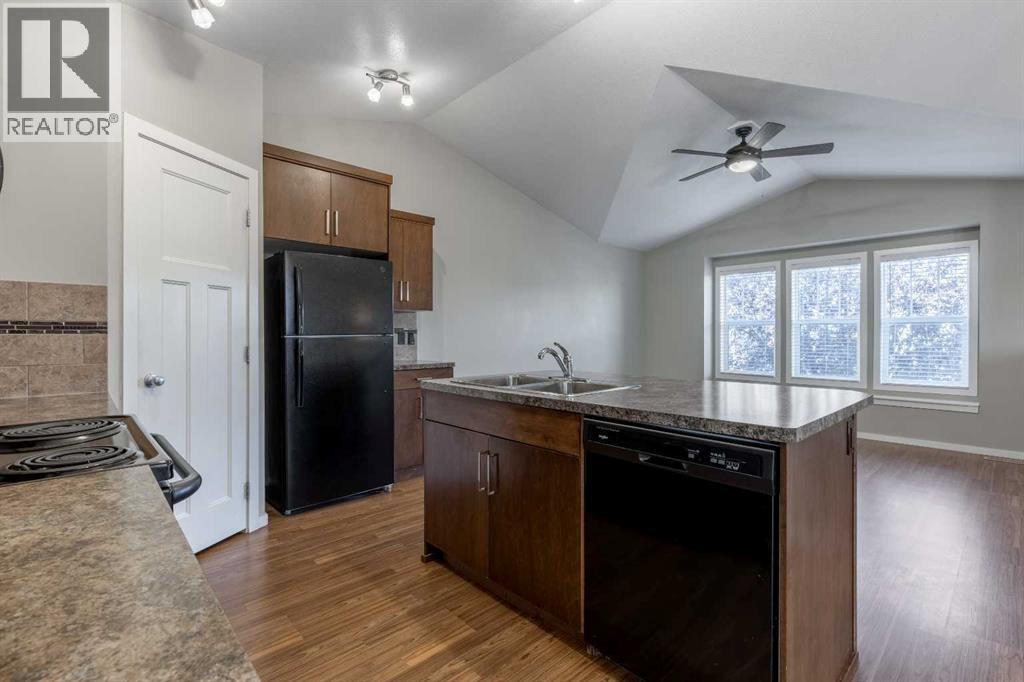 230 Mt Sundance Crescent W, Lethbridge, Alberta  T1J 0Z6 - Photo 12 - A2264957
