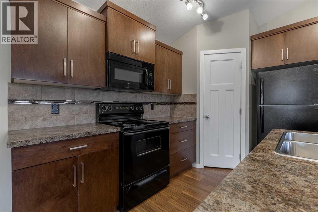 230 Mt Sundance Crescent W, Lethbridge, Alberta  T1J 0Z6 - Photo 11 - A2264957