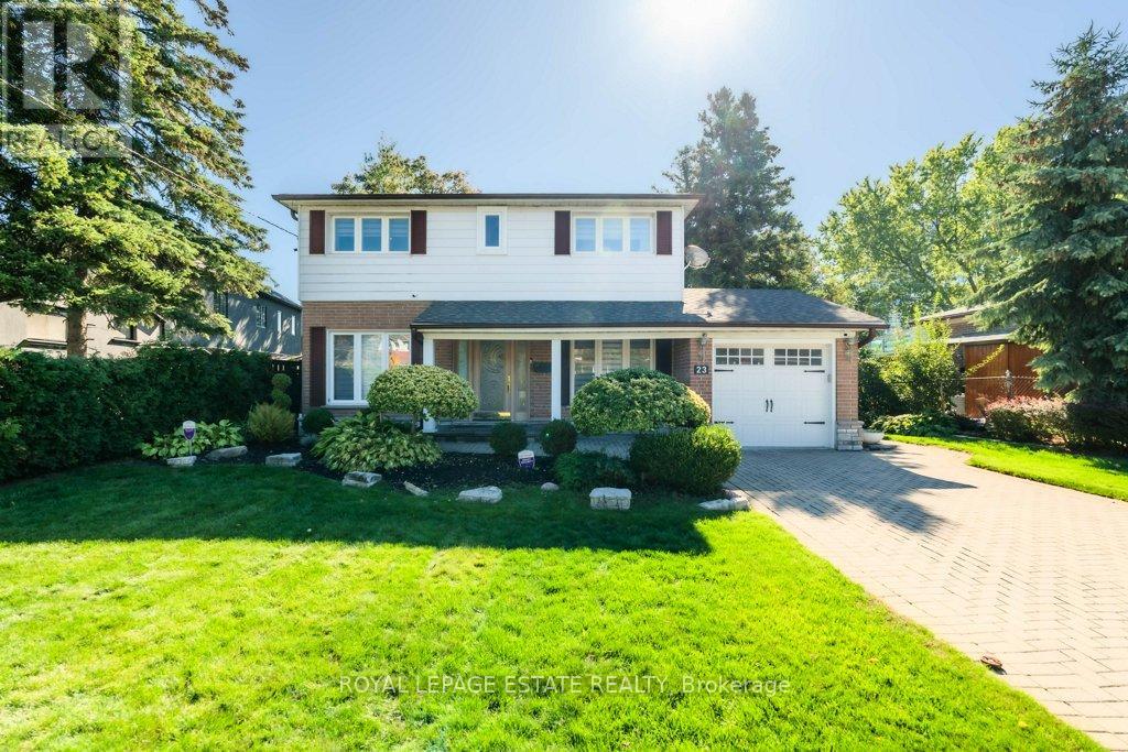 23 LISBURN CRESCENT, Toronto, Ontario